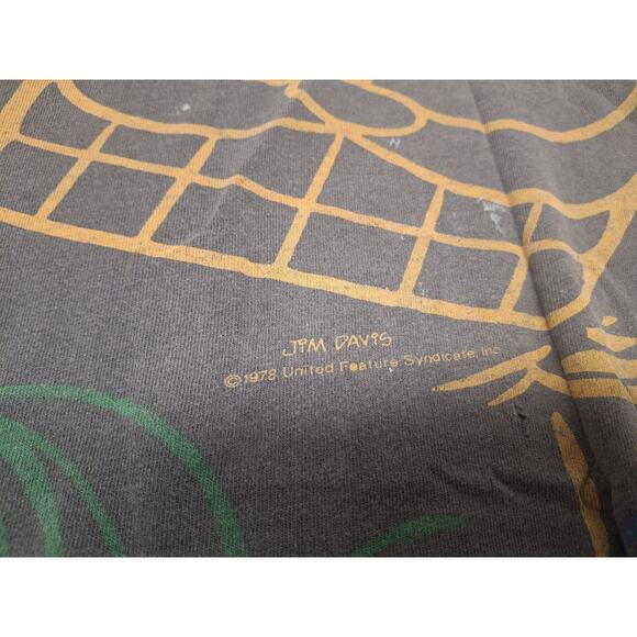 VTG Garfield 1978 All Over Print T Shirt Adult Blue Single Stitch Fruit USA - Picture 3 of 6